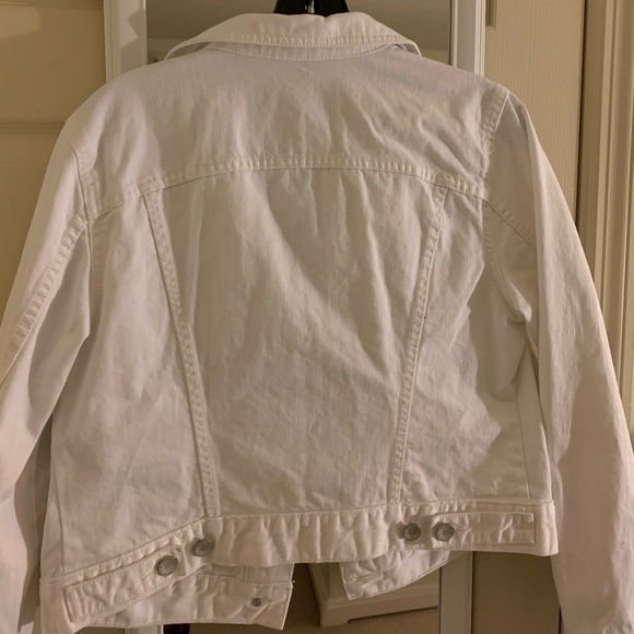a.n.a white ripped jean jacket - Picture 3 of 3